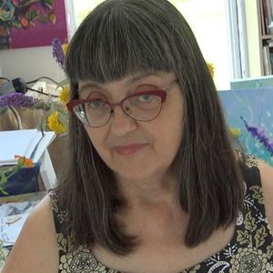 Meet your Posher, Flora